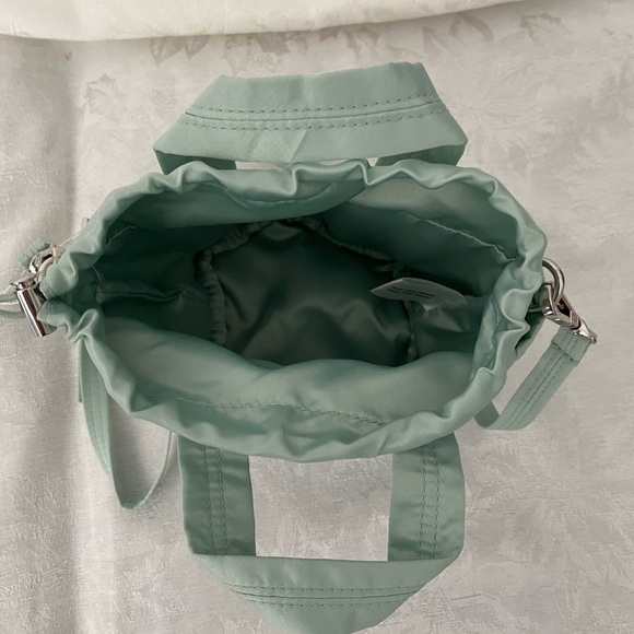 NWT VS Pink Mini Bucket Crossbody - Picture 6 of 8